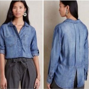 🍄 Cloth & Stone Anthropologie Spilt-Back
Chambray Button Down Sz M